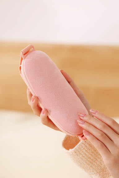 AEROLOOP™ Menstrual Massager